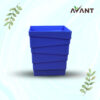 Oblique self watering pot